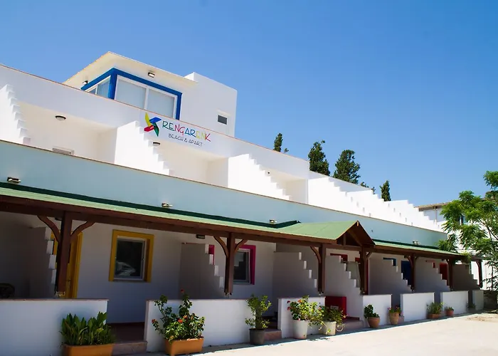 Rengarenk Apart * Ortakent